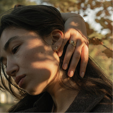 Gold Buíochas go deo double earstuds