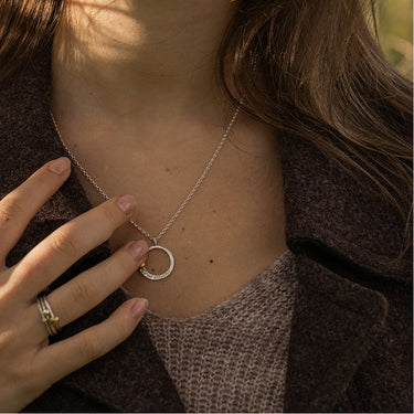 Croí álainn small textured pendant