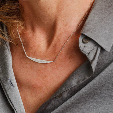 Silver Lean do bhrionglóid pendant