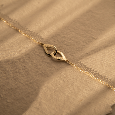 Gold Buíochas go deo double bracelet